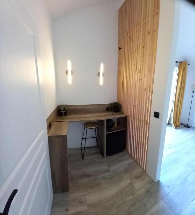 Bed and Breakfast L'Atelier D'Andre Monbahus Esterno foto
