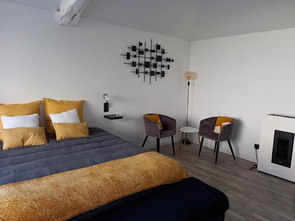 Bed and Breakfast L'Atelier D'Andre Monbahus Esterno foto