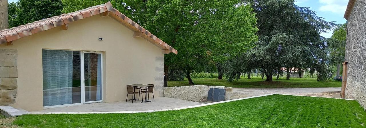Bed and Breakfast L'Atelier D'Andre Monbahus Esterno foto