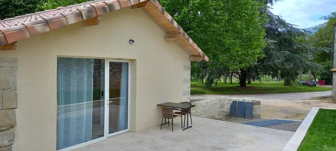 Bed and Breakfast L'Atelier D'Andre Monbahus Esterno foto