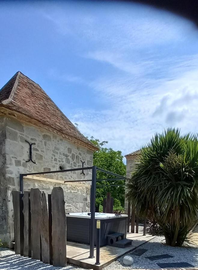 Bed and Breakfast L'Atelier D'Andre Monbahus Esterno foto
